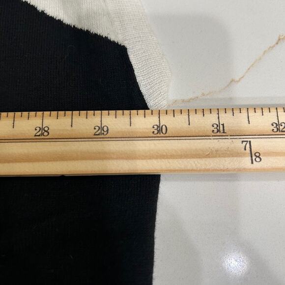 Neiman Marcus Cashmere Sleeveless Shirt Black White SZ3X Knit Classic Luxury - Picture 9 of 10